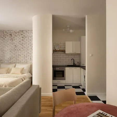 Prestigious Main Square Apartment
