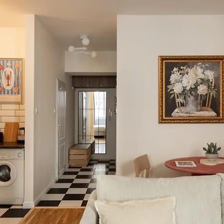 Apartment Prestigious Main Square