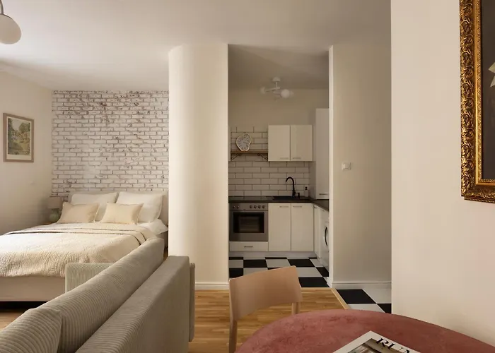 Prestigious Main Square Apartmán